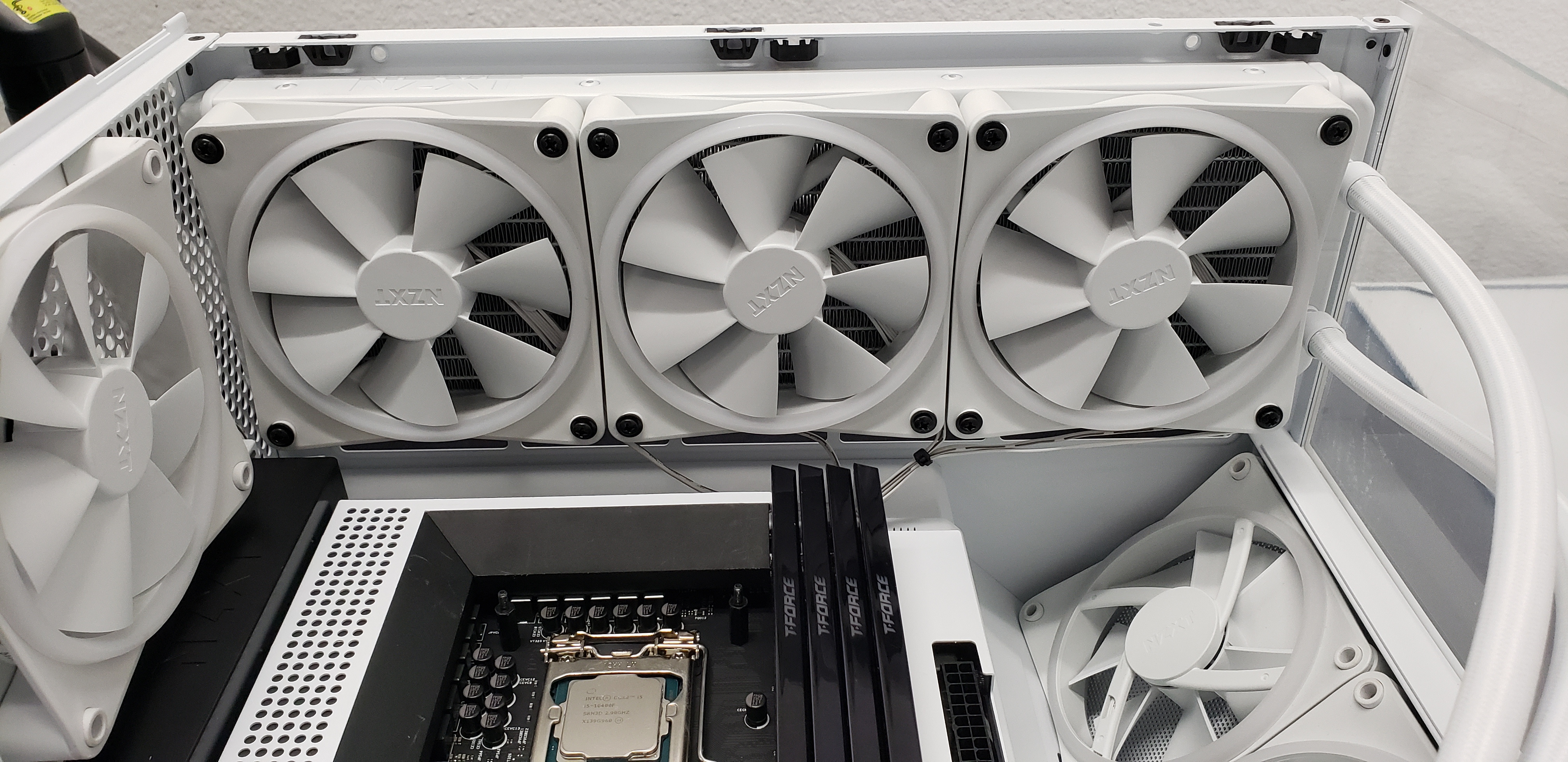 NZXT H6 Flow : l'entreprise lance de nouveaux boîtiers - HardwareCooking