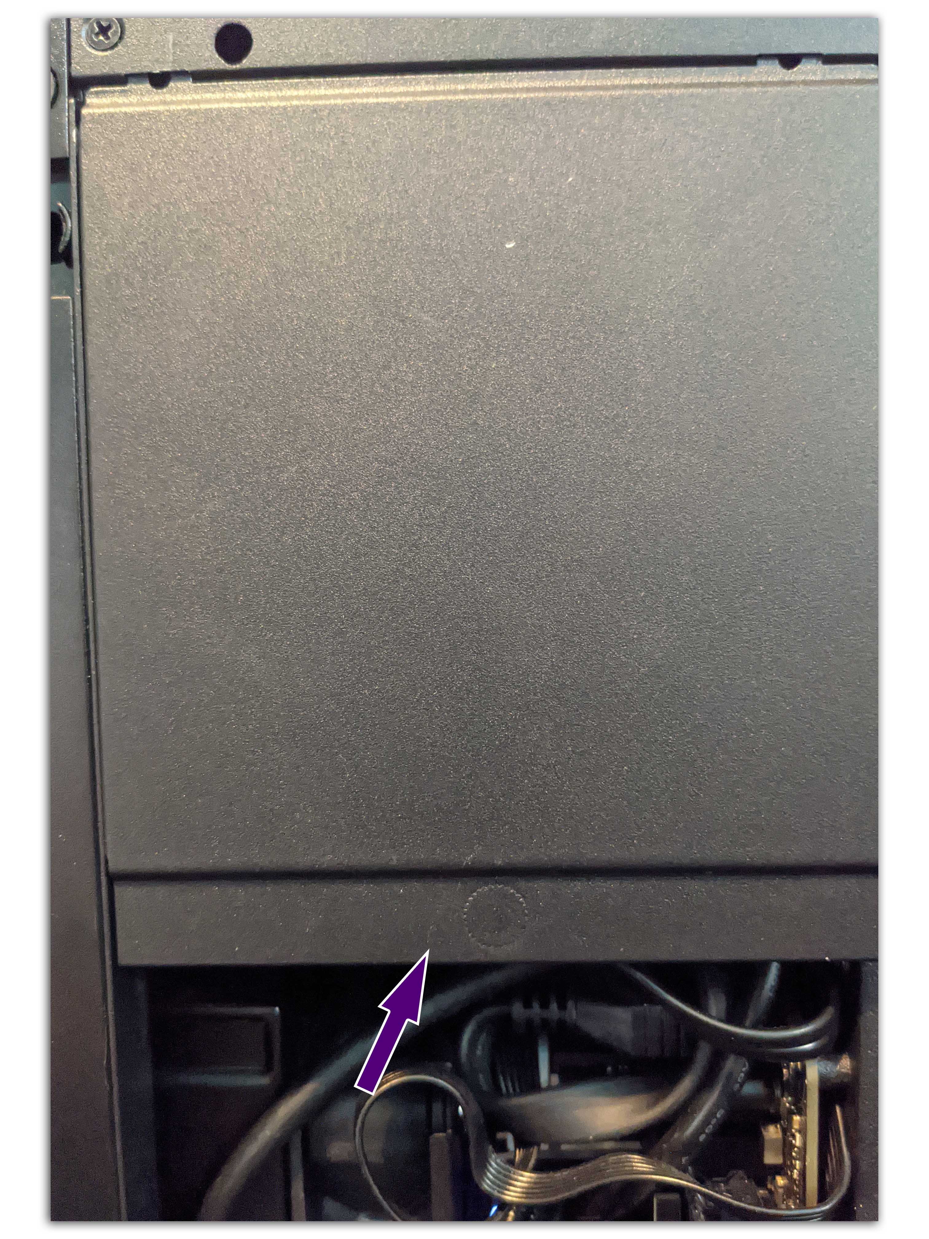SSD_Power_Cable_cover.jpg
